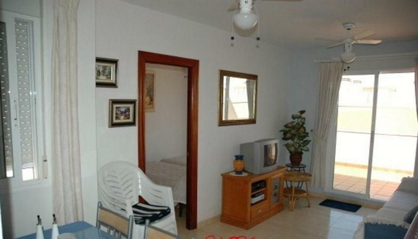 One-Bedroom Flat 200M From The Beach Almería Buitenkant foto